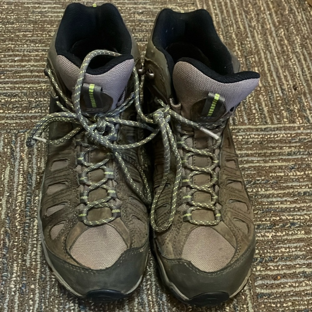 Keen Hiking Shoes